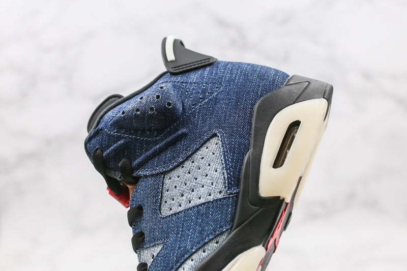 6 Retro Washed Denim