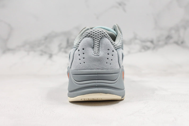 Boost 700 Inertia