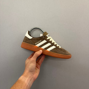 Handball Spezial Earth Strata Brown (Pronta Entrega)