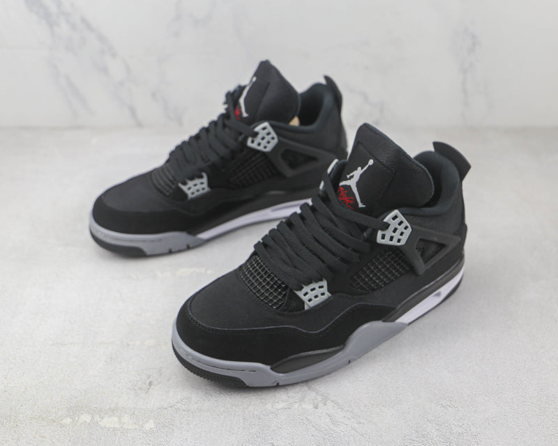 4 Retro SE Black Canvas