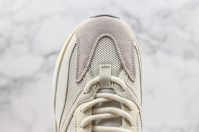 Boost 700 Analog
