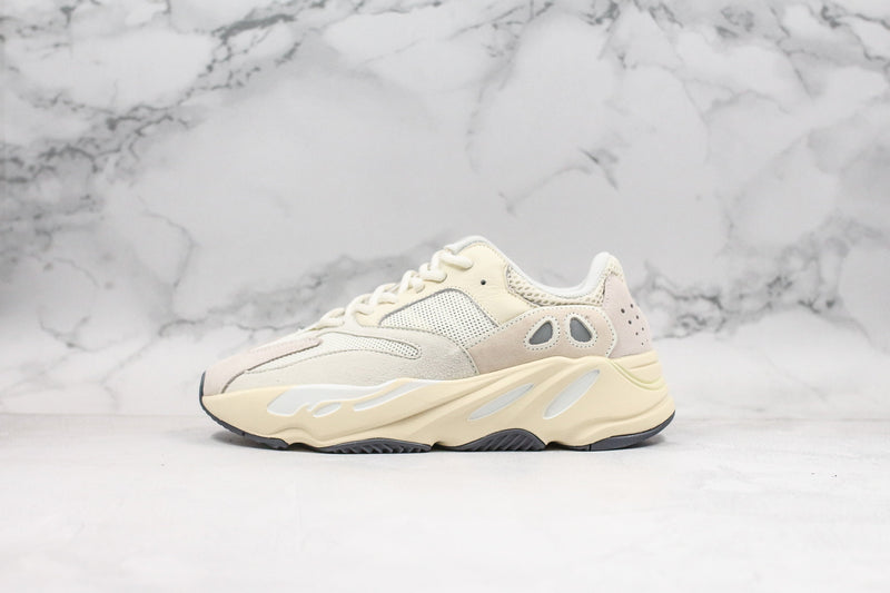 Boost 700 Analog