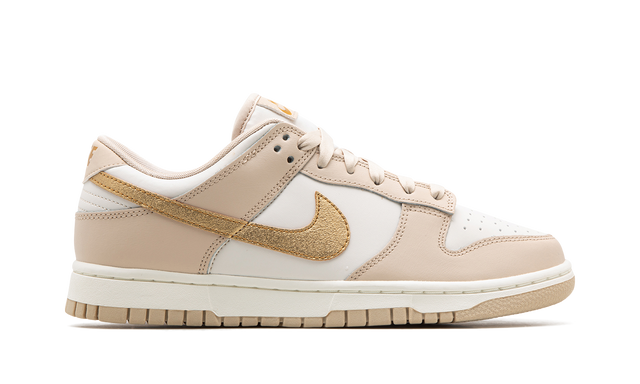 Dunk Low Phantom Metallic Gold