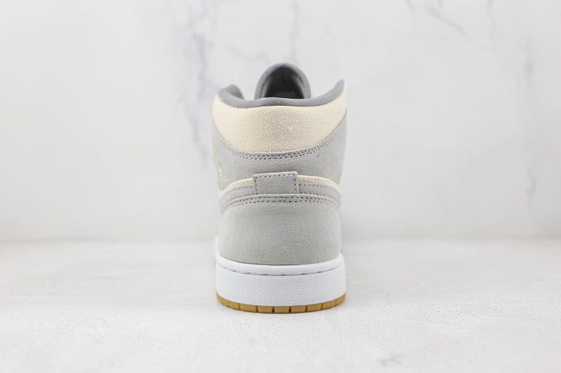 1 Mid SE Coconut Milk Particle Grey