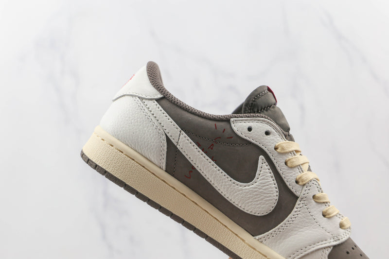 1 Low Reverse Mocha Travis Scott