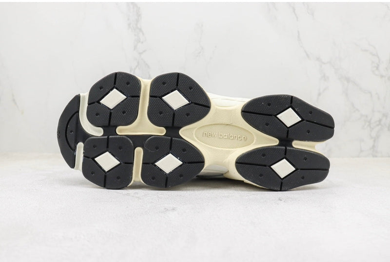 Balance 9060 White Black