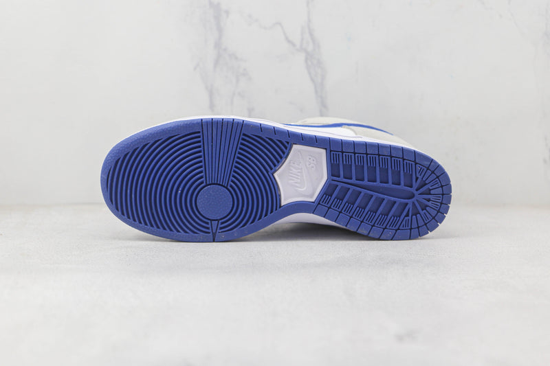 Dunk Low Pro SB Matte Silver Varsity Royal