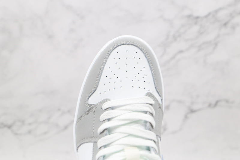 1 Mid Wolf Grey Aluminum