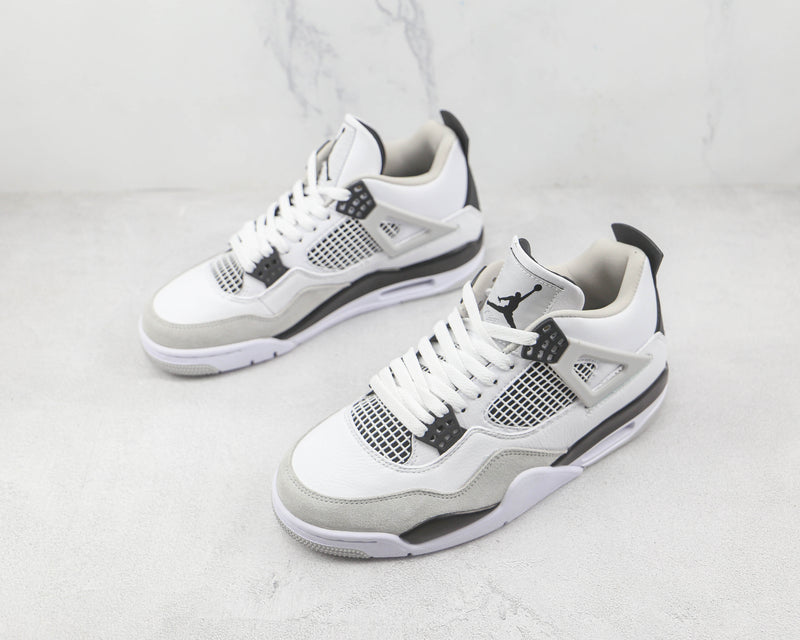 4 Retro Military Black