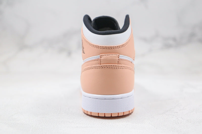 1 Mid Arctic Orange Black Toe (GS)