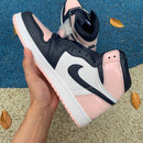 1 Retro High Atmosphere Bubble Gum