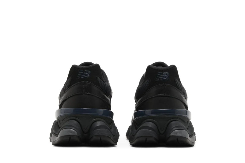 Balance 9060 Triple Black