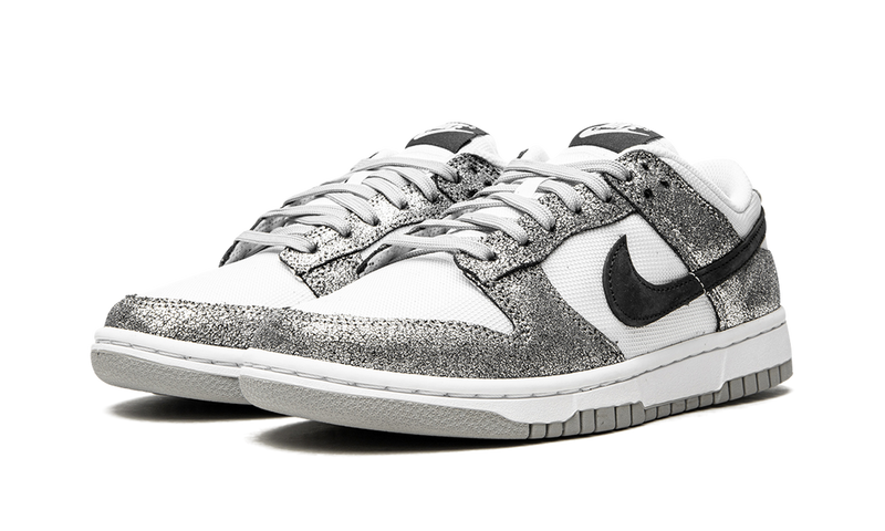 Dunk Low Golden Gals