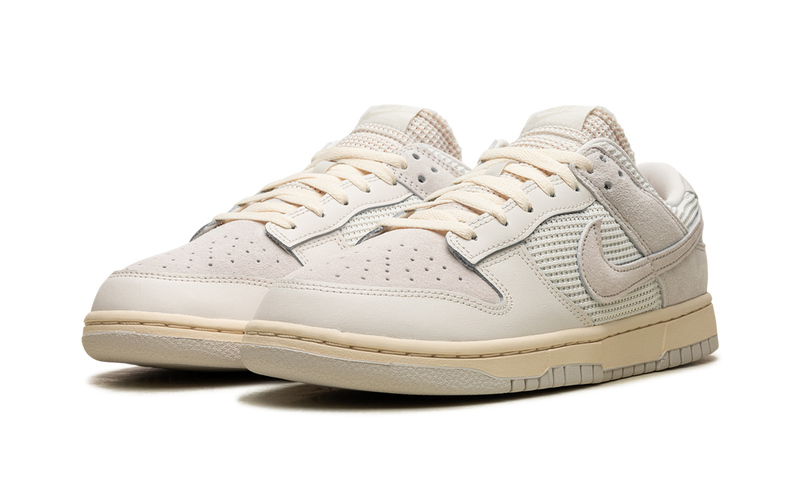 Dunk Low Light Bone